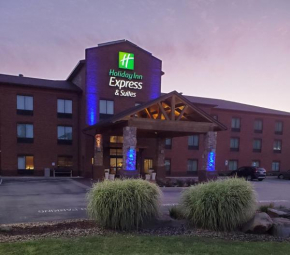 Гостиница Holiday Inn Express & Suites Donegal, an IHG Hotel  Донегал